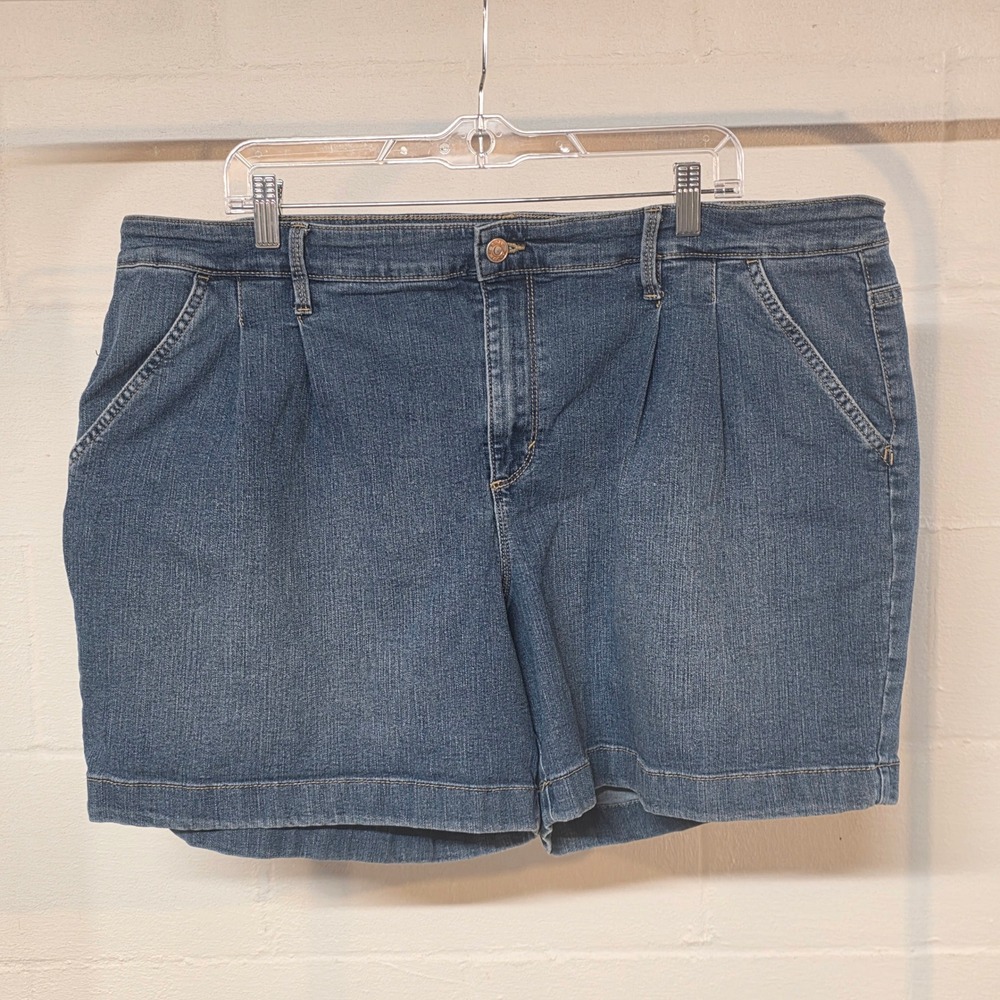 Gloria Vanderbilt Womens Pleated Denim Shorts Medium Wash Blue Plus Size 20W